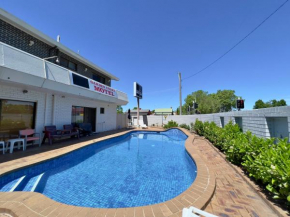 Albury Garden Court Motel, Albury